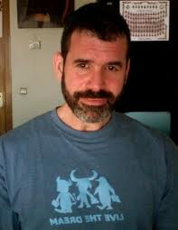Carlos Linares López